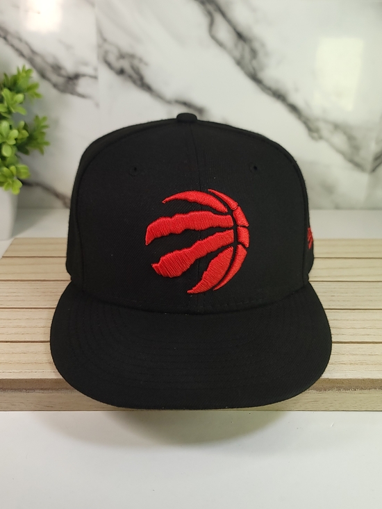 New Era Other - Toronto Raptors Black Cap with Red Embroidered Basketball Red Logo Snapback